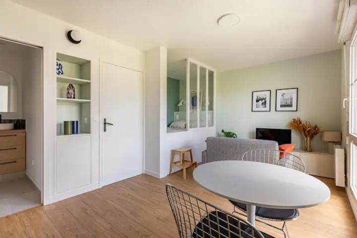 Charmant Appartement Calme Proche De Paris Saint-Denis  Exterior photo